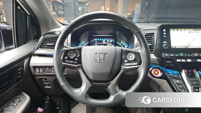 Honda Odyssey 2023 Белый из Кореи, фото 4