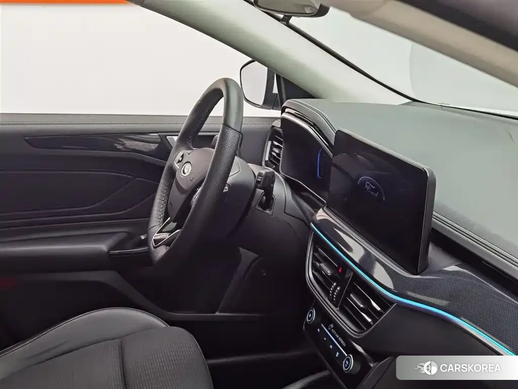 Ford Focus 2022 Белый из Китая, фото 4