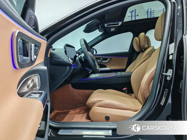 Mercedes-Benz E-Class 2025 Черный из Китая, фото 4