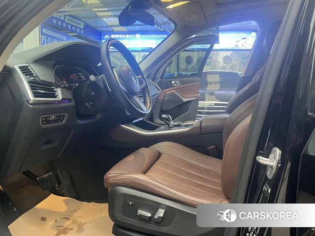 BMW X5 2021 Черный из Китая, фото 4