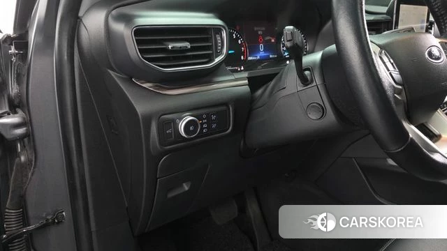 Ford Explorer 6th Generation 2022 Серый из Кореи, фото 4