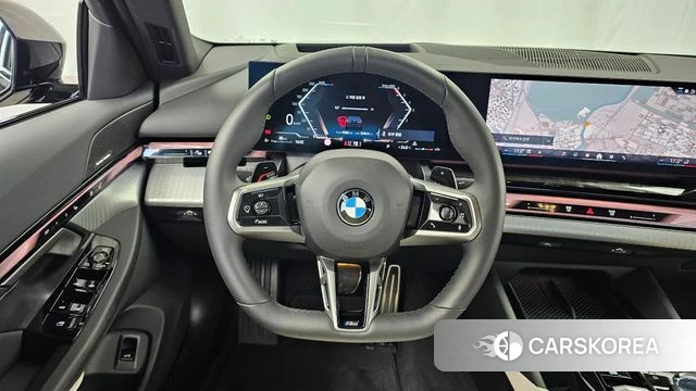BMW 5 Series (G60) 2026 Черный из Кореи, фото 4