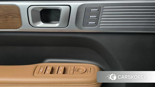 Hyundai Santa Fe (MX5) 2023 Белый из Кореи, фото 4