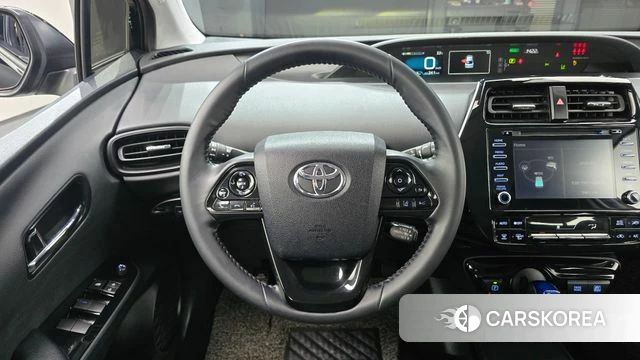 Toyota Prius 4th Generation 2021 Черный из Кореи, фото 4