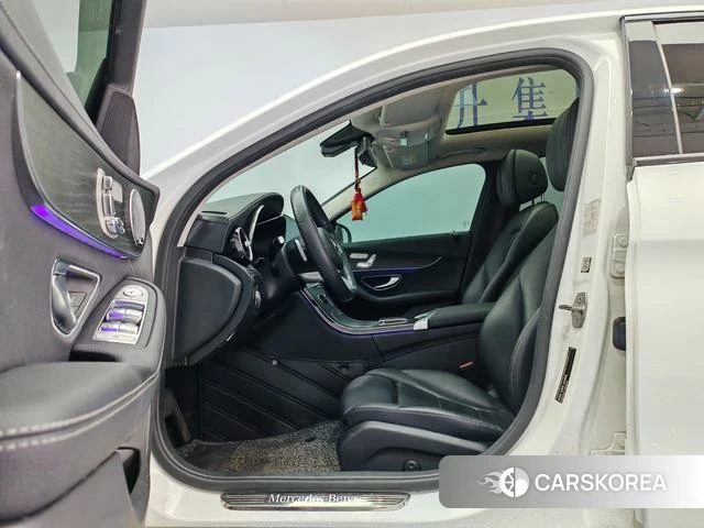 Mercedes-Benz C-class 2021 Белый из Китая, фото 4