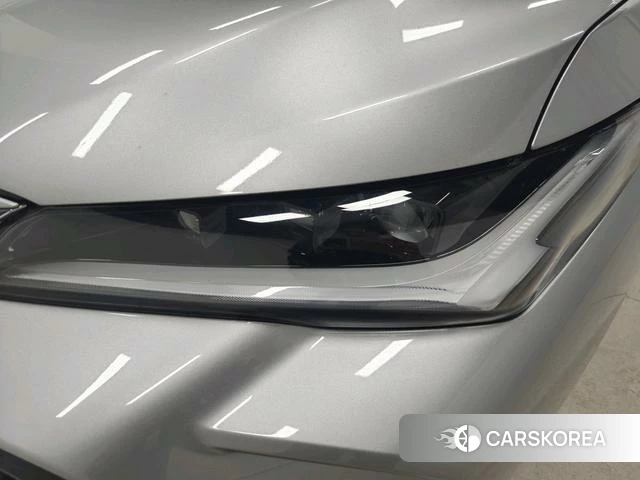 Toyota Avalon 2022 Темно-серый из Китая, фото 4