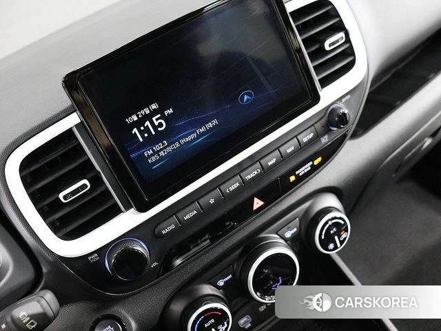 Hyundai Venue 2026 Белый двухцветный из Кореи, фото 4