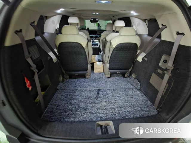 Kia The New Carnival 4th Generation 2025 Серебристо-серый из Кореи, фото 4