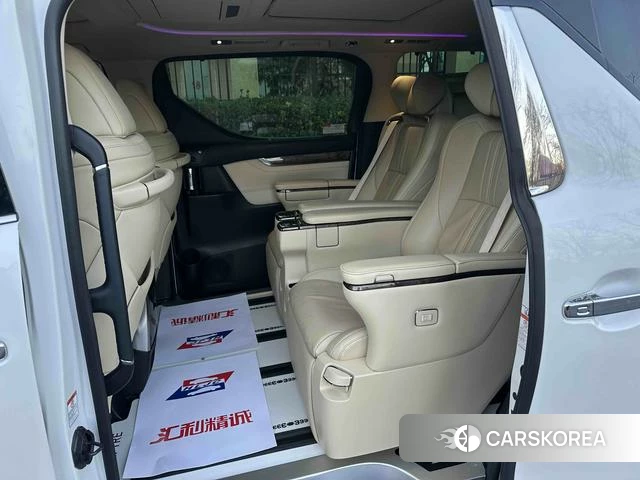 Toyota Vellfire 2021 Белый из Китая, фото 4