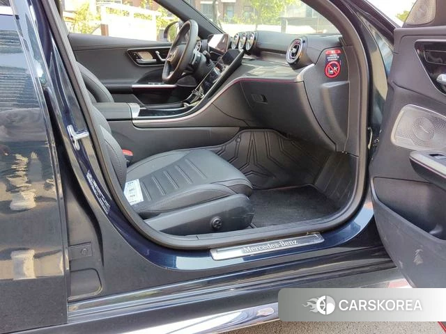 Mercedes-Benz C-class 2025 Черный из Китая, фото 4