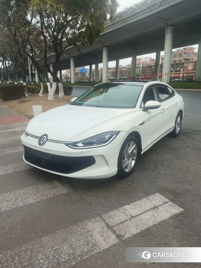 Volkswagen Lamando 2022 Белый из Китая, фото 4