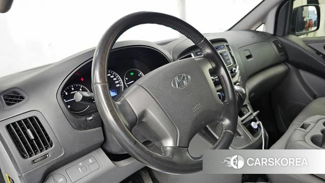 Hyundai The New Grand Starex 2018 Белый из Кореи, фото 4