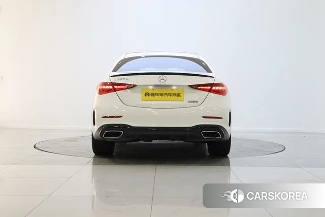 Mercedes-Benz C-class 2023 Белый из Китая, фото 4