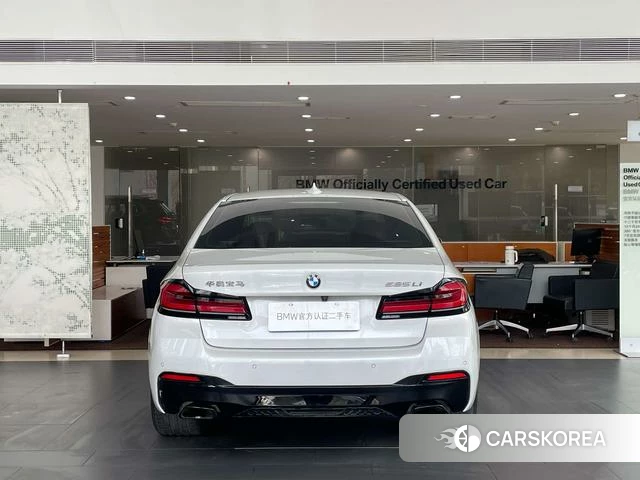 BMW 5 series 2024 Белый из Китая, фото 4