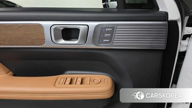 Hyundai Santa Fe (MX5) 2023 Белый из Кореи, фото 4