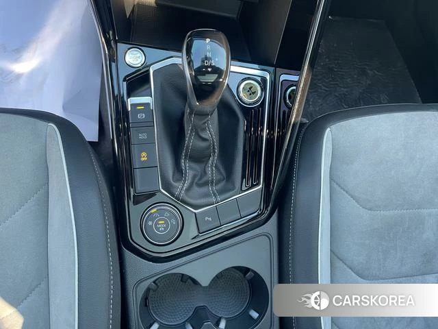 Volkswagen Tayron 2022 Белый из Китая, фото 4