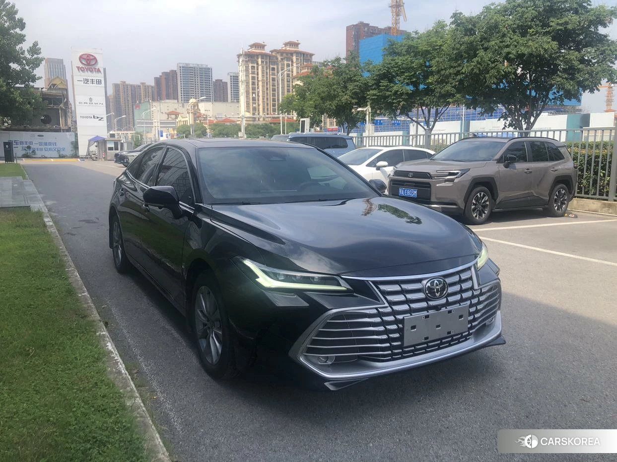 Toyota Avalon 2024 Черный из Китая, фото 4