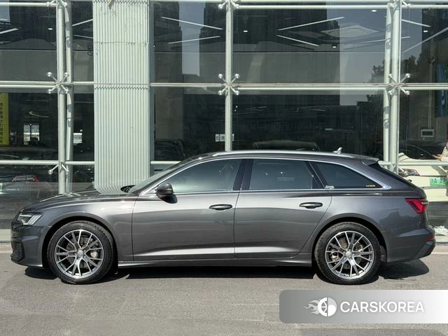 Audi A6 2022 Темно-серый из Китая, фото 4