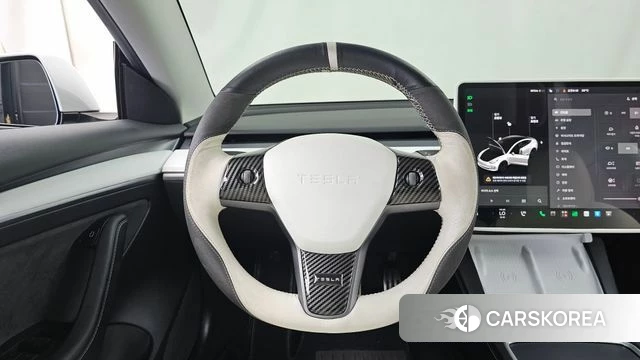Tesla Model 3 2021 Белый из Кореи, фото 4