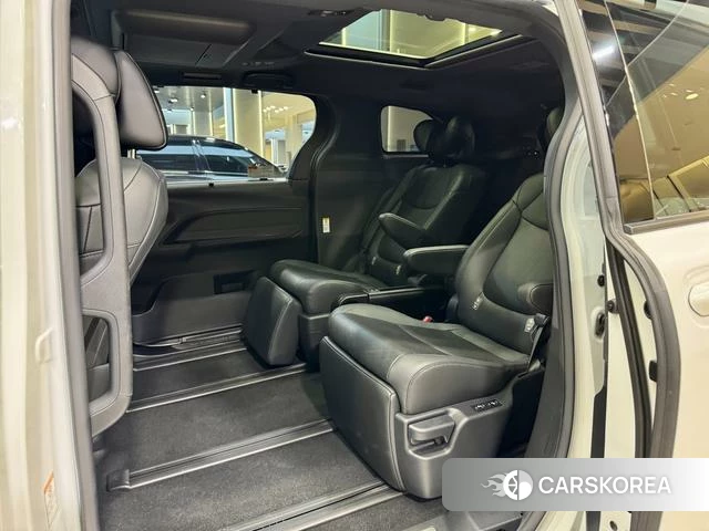 Toyota Sienna 2024 Белый из Китая, фото 4
