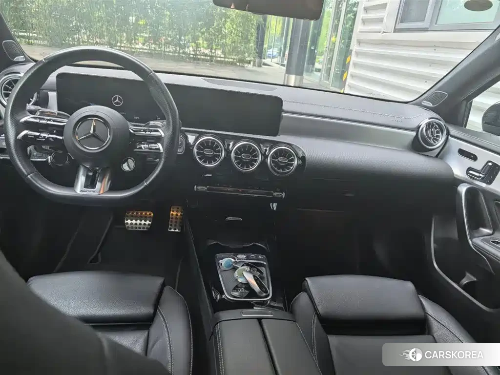 Mercedes-Benz A-class AMG 2025 Silver/gray из Китая, фото 4