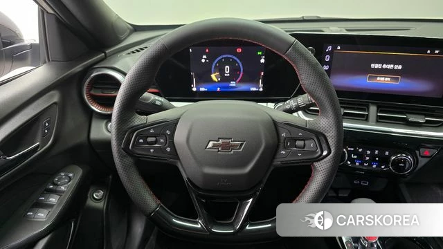 Chevrolet (GM Daewoo) Trax Crossover 2026 Жемчужный цвет из Кореи, фото 4