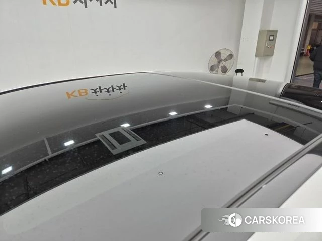 Mercedes-Benz E-Class W213 2019 Белый из Кореи, фото 4