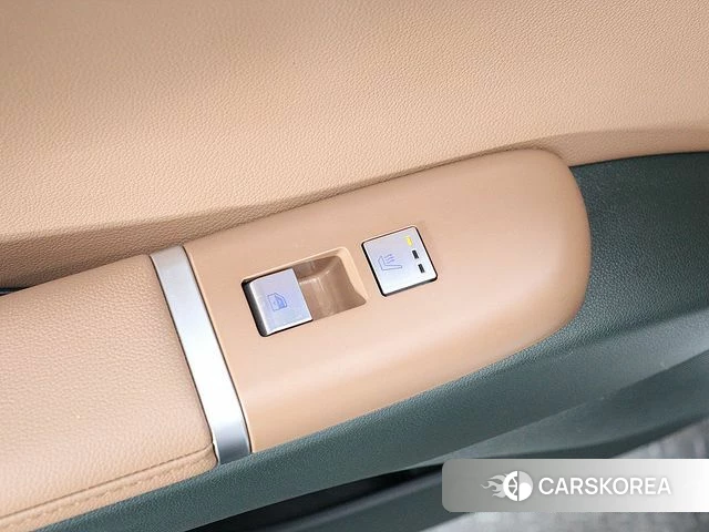 Hyundai Grandeur Hybrid (GN7) 2025 Белый из Кореи, фото 4