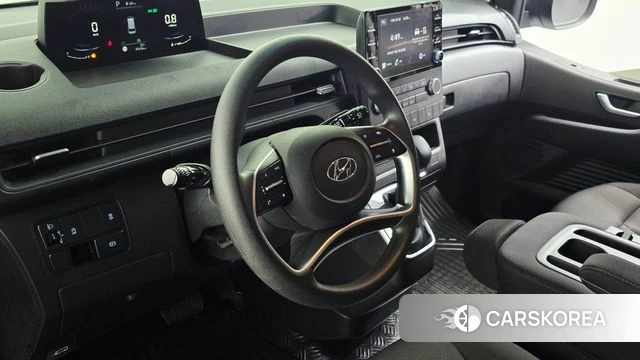 Hyundai Staria 2022 Белый из Кореи, фото 4