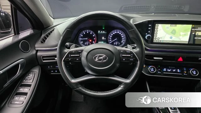 Hyundai Sonata (DN8) 2022 Серебристо-серый из Кореи, фото 4