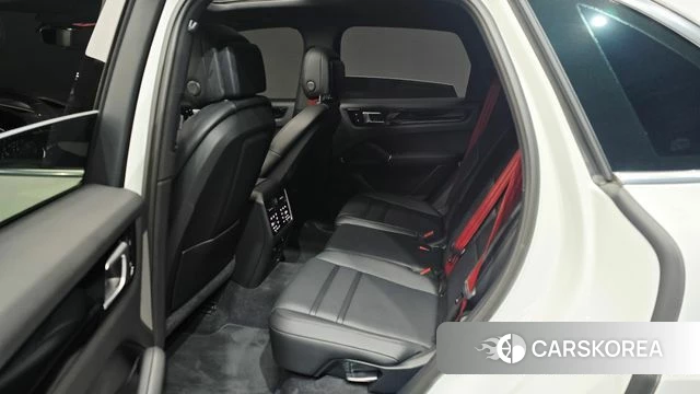 Porsche Cayenne (PO536) id 4966996 из Кореи 4