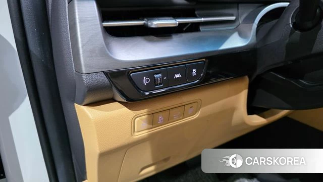 Kia Carnival 4th generation 2023 Белый из Кореи, фото 4