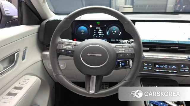Hyundai Kona Electric (SX2) 2023 Светло-серебряный цвет из Кореи, фото 4