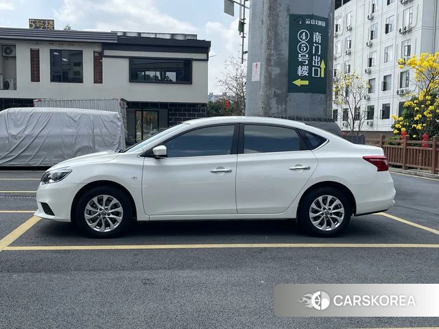 Nissan Sylphy 2023 Белый из Китая, фото 4
