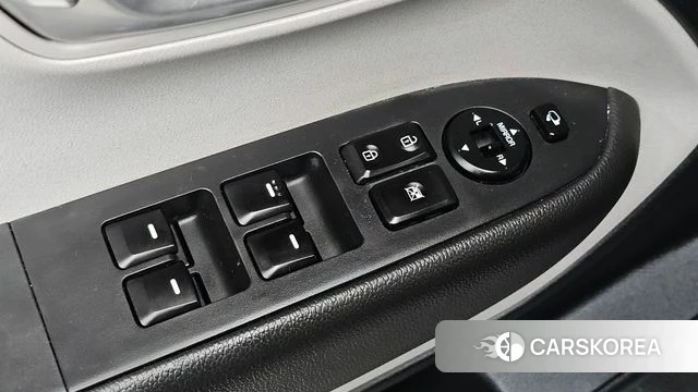 Kia The New Kia Ray 2024 Серебристо-серый из Кореи, фото 4