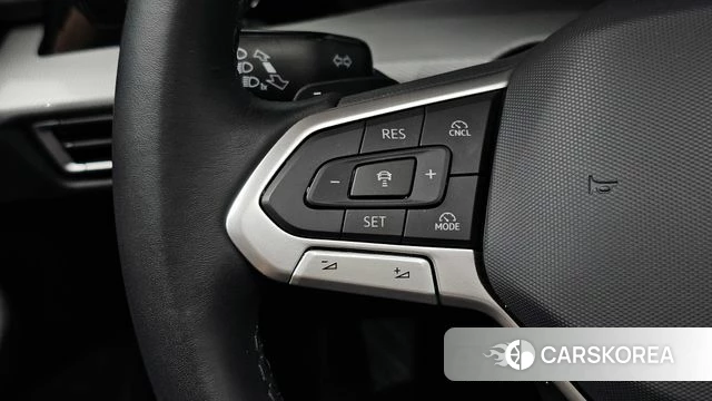 Volkswagen Golf 8th Generation 2026 Серый из Кореи, фото 4