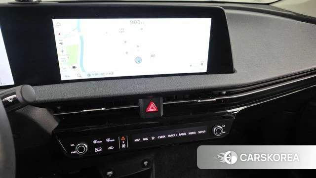 Kia EV6 2023 Серый из Кореи, фото 4