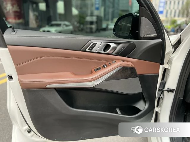 BMW X5 2021 Белый из Китая, фото 4