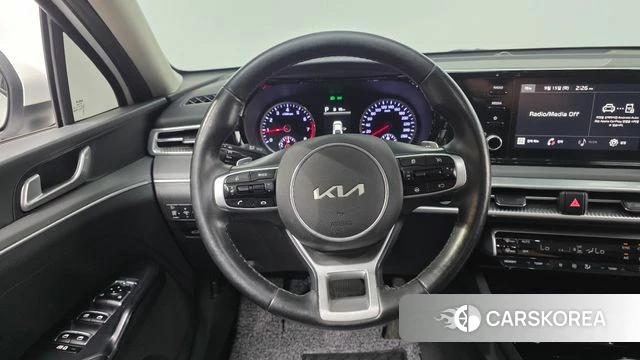 Kia K5 3rd generation 2022 Белый из Кореи, фото 4