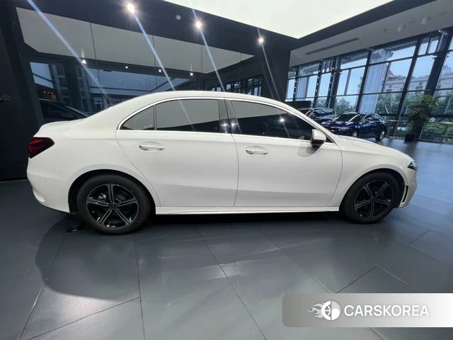 Mercedes-Benz A-Class 2022 Белый из Китая, фото 4