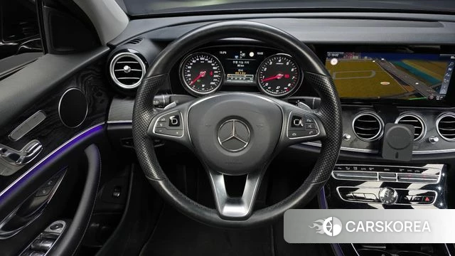 Mercedes-Benz E-Class W213 2018 Черный из Кореи, фото 4
