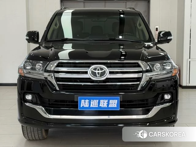 Toyota Land Cruiser 2020 Черный из Китая, фото 4
