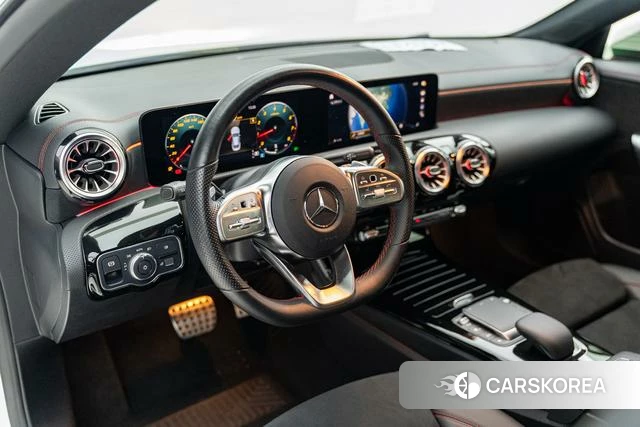 Mercedes-Benz CLA 2021 Белый из Китая, фото 4