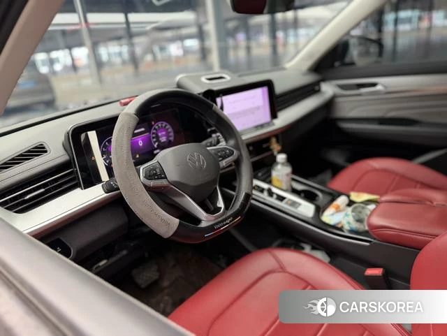 Volkswagen Tavendor 2024 Темно-серый из Китая, фото 4