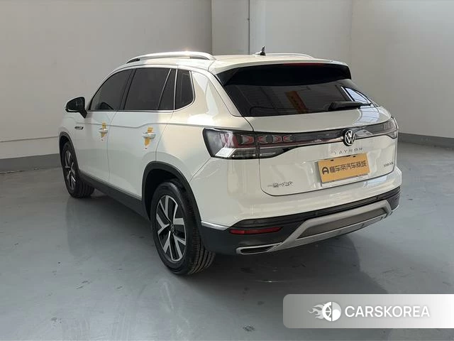 Volkswagen Tayron 2023 Белый из Китая, фото 4