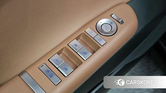 Hyundai Grandeur Hybrid (GN7) 2023 Черный из Кореи, фото 4