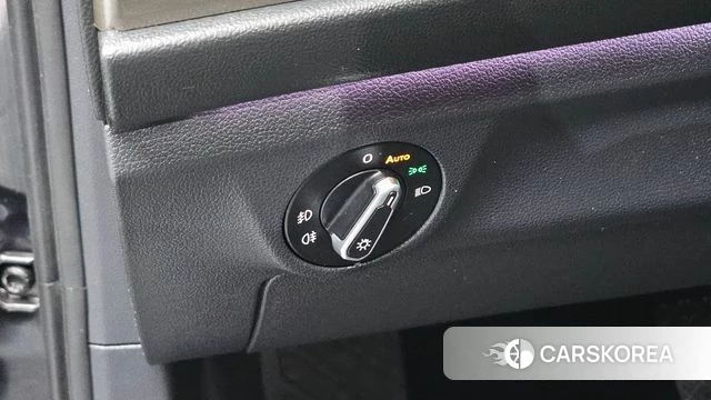 Volkswagen 7th Generation of Jetta 2021 Черный из Кореи, фото 4