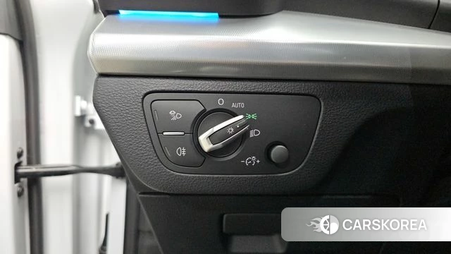 Audi Q5 (FY) 2022 Белый из Кореи, фото 4