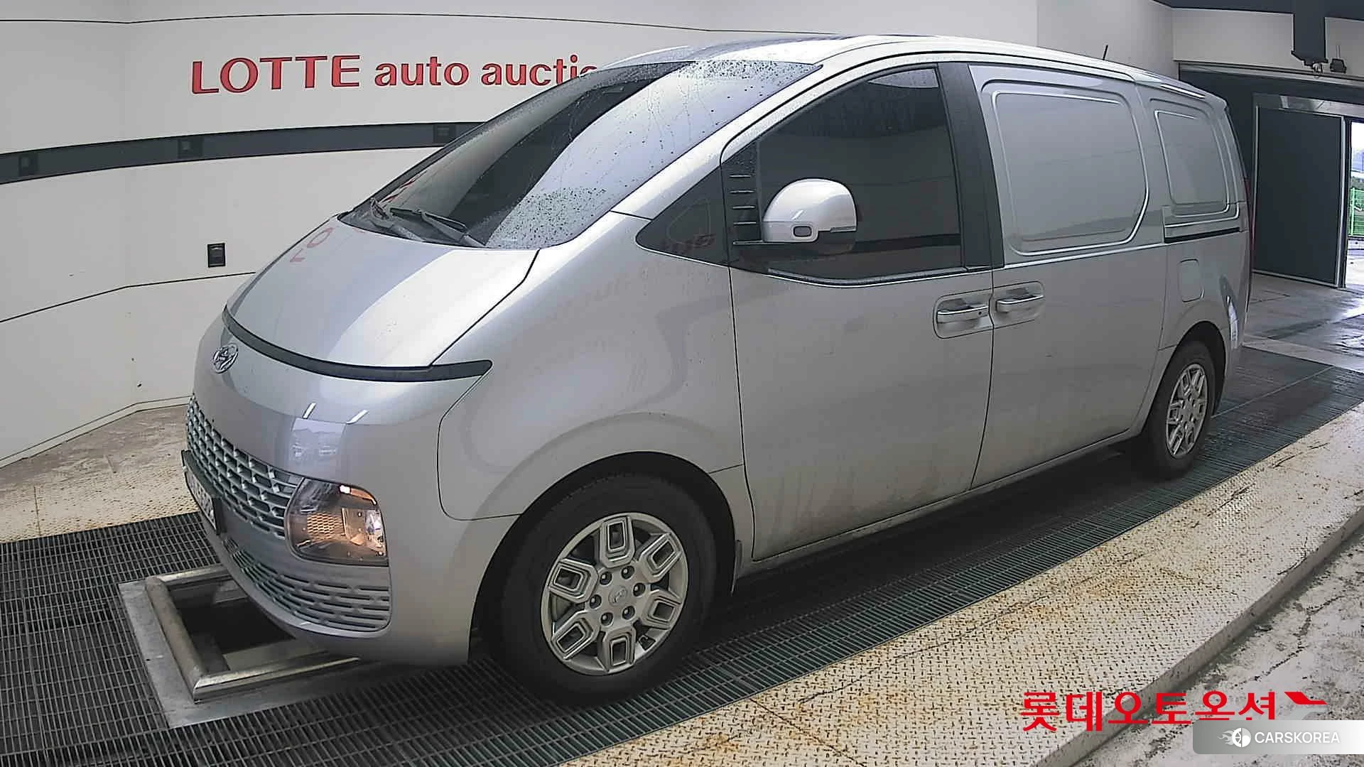 Hyundai Staria 2023 Другое из Кореи, фото 4