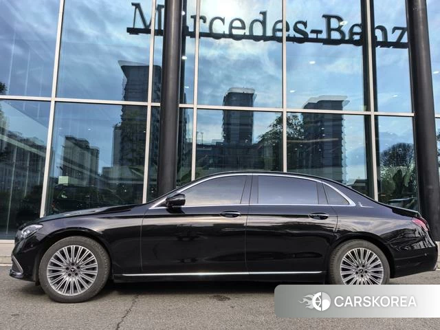 Mercedes-Benz E-Class 2021 Черный из Китая, фото 4